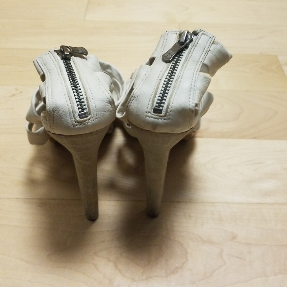 Bcbgmaxazria runway sandals - Picture 3 of 4